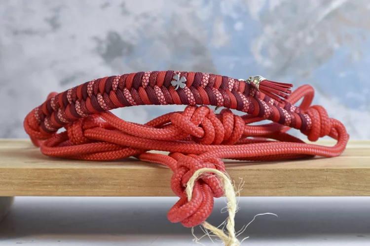 Licol en corde Rouge – Gamme Camaïeu