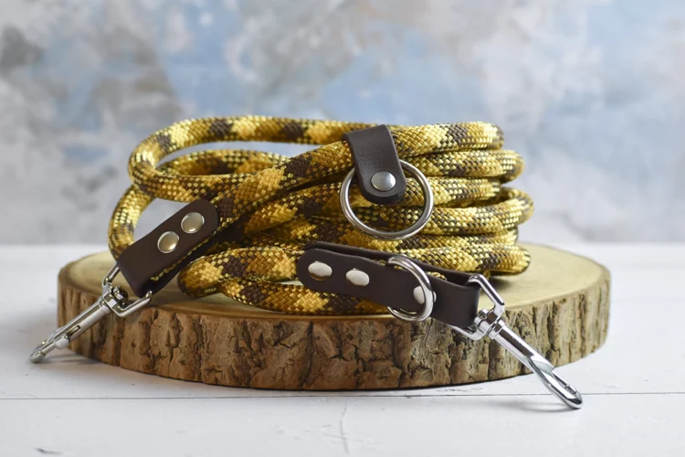 Laisse multiposition en corde Jaune