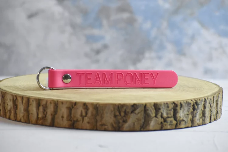 Porte clé “Team Poney” Rose