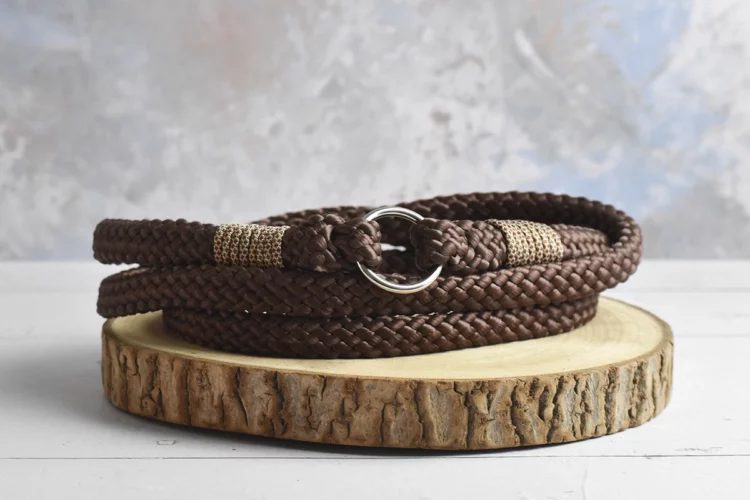 Cordelette légère brun 1m80