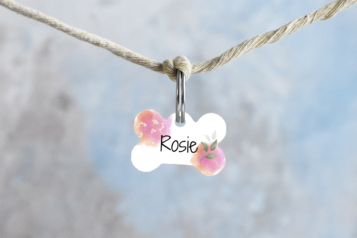 médaille pour chien en forme d'os fleurs médaille pour chien en forme d'os fleurs
