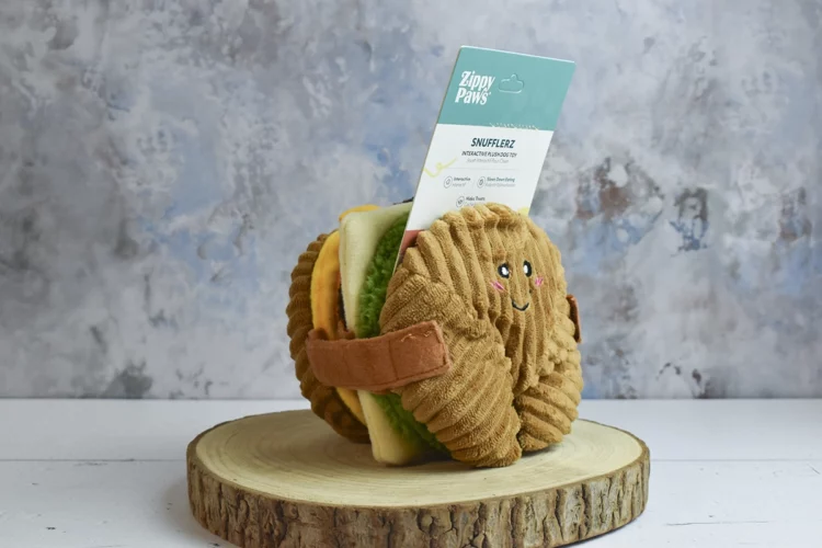 Croissant burger – Jeu de fouille pour chien